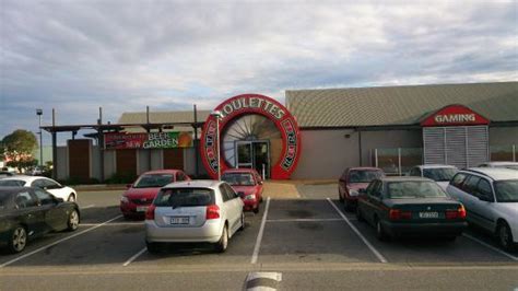 Roulettes Tavern.
